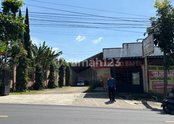 Warehouse for Auction Sale in Pasir Jambu, Bandung