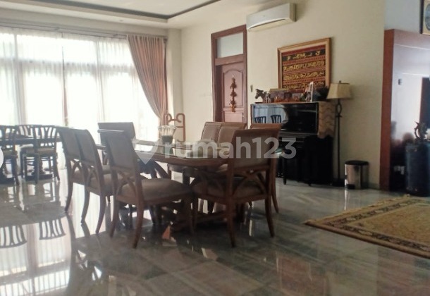 Luxury House for Sale in Mampang Prapatan, South Jakarta 2