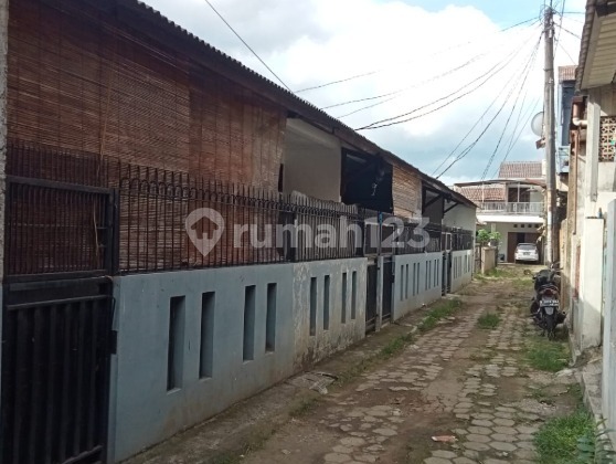 Attached Shophouse for Sale in Jatiwarna, Bekasi 2