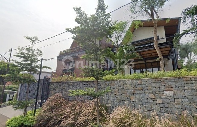 Dijual Rumah Design Modern di Jakarta Timur