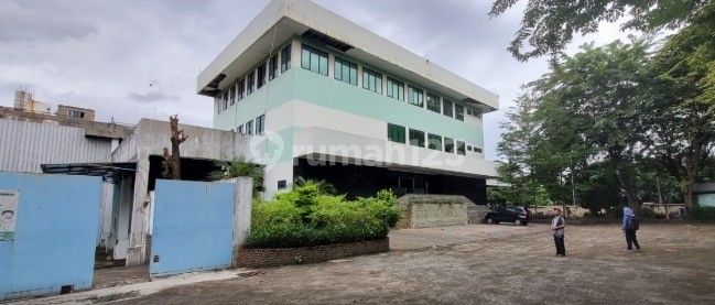For Sale 4-Story Office Building in Ciracas, East Jakarta For Sale 4-Story Office Building in Ciracas, East Jakarta