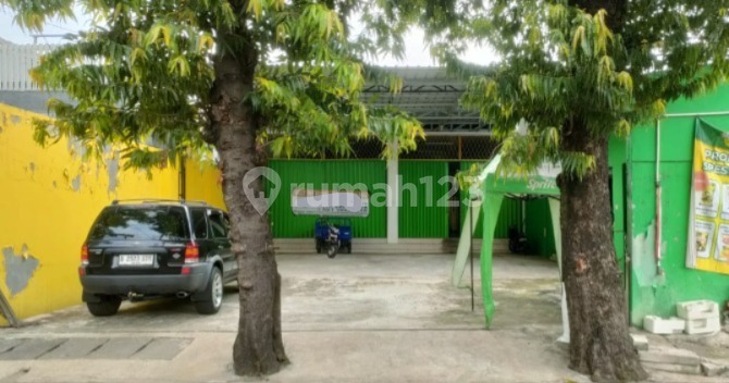For Sale: Strategically Located Shop House on Main Road in Pesanggrahan, South Jakarta 1