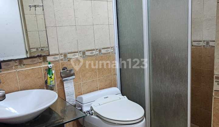 DIJUAL CEPAT apartemen furnish 3 BR French Walk MOI kelapa gading 2