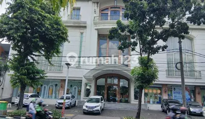 For Sale Cheap! 3-Story Commercial Building on Jl Melawai Raya, Kebayoran Baru, South Jakarta For Sale Cheap! 3-Story Commercial Building on Jl Melawai Raya, Kebayoran Baru, South Jakarta