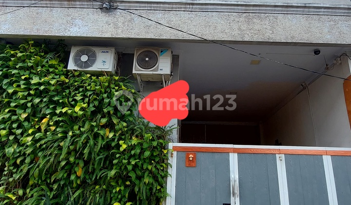 Beautiful Ready-to-Live House for Sale in Duta Harapan, North Bekasi, Bekasi City