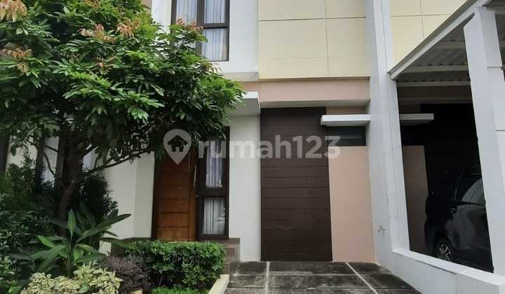 Dijual Rumah 2 Lantai Semi Furnish di Cluster Burgundy Summarecon Bekasi