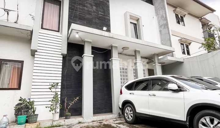 For Sale 24 Room Boarding House In Strategic Location Beside Main Road In Tebet, South Jakarta 2