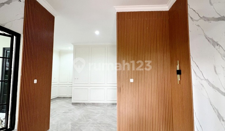 Rumah Mewah Dibangun Dari Kavling Di The Icon Simplicity Bsd City - Esn 2