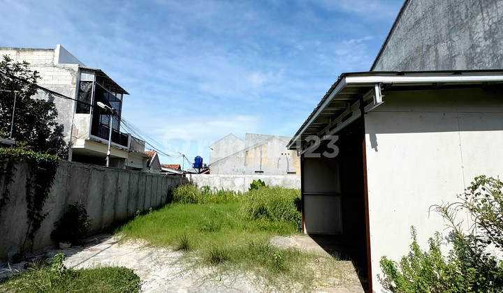 Tanah Siap Bangun Sudah Berpagar Full Bata Merah di Meruya, Kembangan, Jakarta Barat (Esn)
