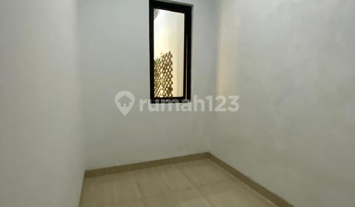 Rumah Bsd City Siap Huni, Strategis di Jalan Utama Bsd Nusaloka, Row 2 Jalan Sangat Luas (Arf) 2