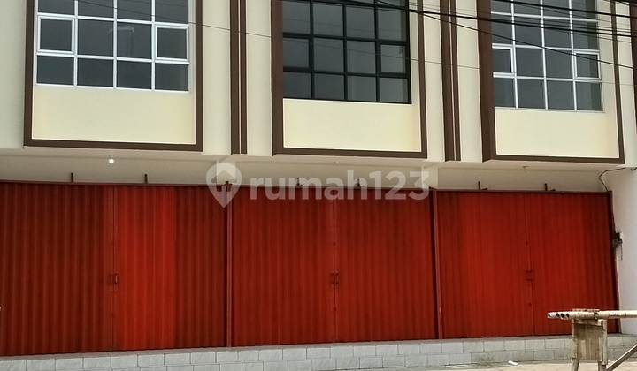 Jual /sewa Ruko Gandeng 3 Bangunan Baru Strategis Jalur Ramai Kemang Raya ,cilodong Jual /sewa Ruko Gandeng 3 Bangunan Baru Strategis Jalur Ramai Kemang Raya ,cilodong