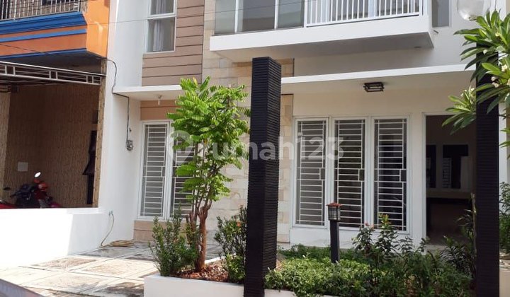 Rumah Bagus di Cluster Aracelli Akses 5 Menit ke Tol Cisalak 2