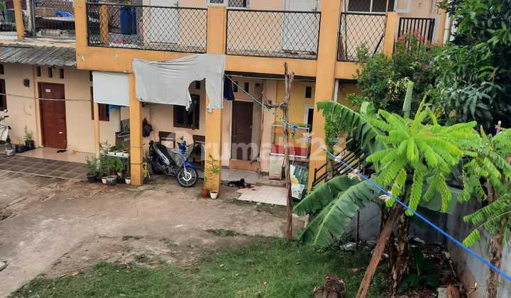 6-Door Rental House Investment, Spacious Land, Near Station in Citayam Bogor 2