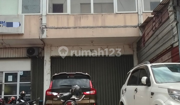 For Rent Strategic Shop House by Bogor Main Road Suitable for Office Shop House in Cimanggis 120.0 m² Unfurnished Freehold Title