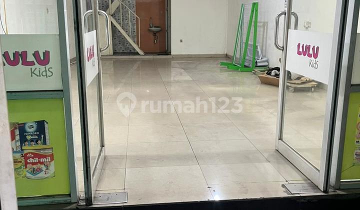 For Rent: Strategic Shop House on the Side of Bogor Main Road, Shop House in Cimanggis