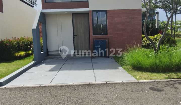 Rumah Dekat stasiun nempel BSD Dekat akses tol