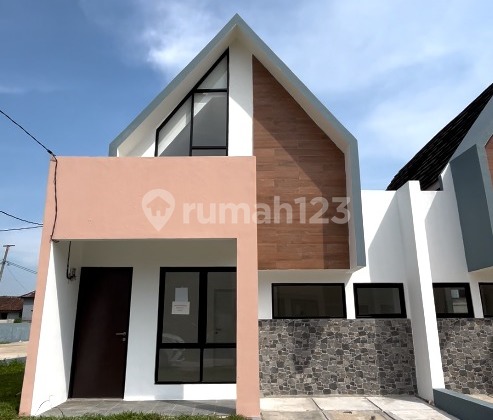 Rumah Tanpa Bi Chaking Dekat Stasiun dan Dekat Akses Tol