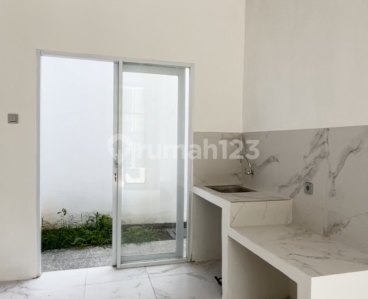 House Without Bi Chaking Cheap 2 Floors Flood-Free 2