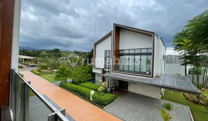 For Sale 2-Storey Luxury House at a Low Price