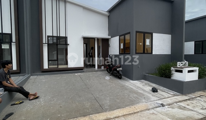 Rumah 1 Lantai Deket Universitas Pamulang