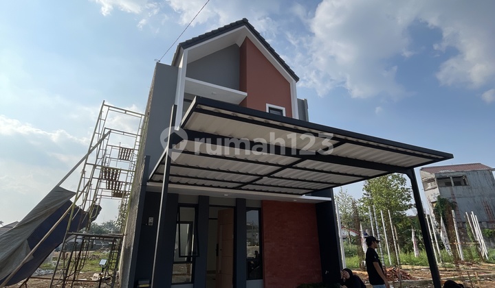 Rumah 2 Lt Di Pusat Kota Pamulang Tangsel