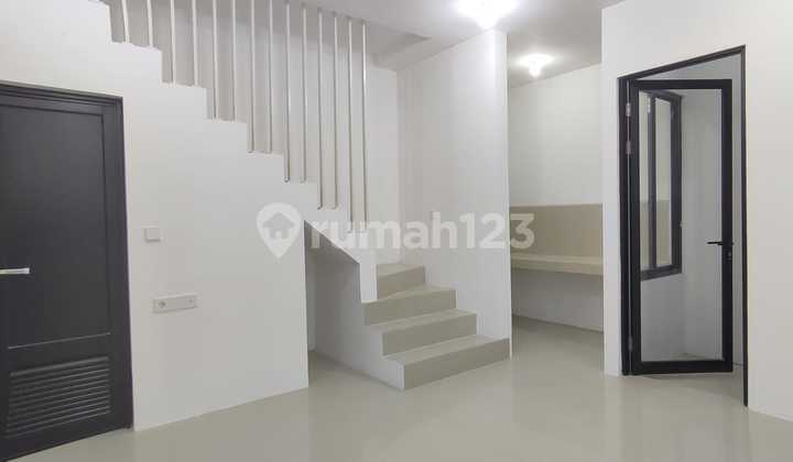 Dijual Rumah Modern Minimalis Regency One Eastpoint (Baru Gress) 2