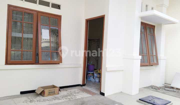 Disewakan Rumah Minimalis Puri Asri, Pakuwon City 2