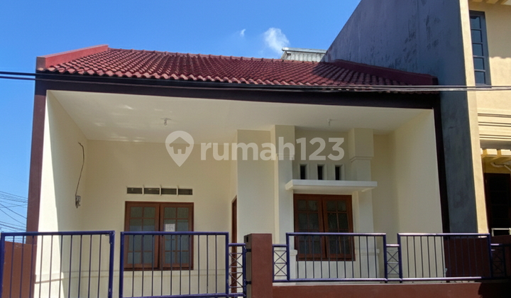 Disewakan Rumah Minimalis Puri Asri, Pakuwon City