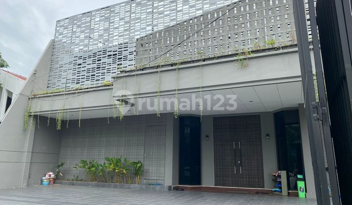 Rumah 2 Lantai Satelit Surabaya Barat Full Marmer Baru Siap Huni Rumah 2 Lantai Satelit Surabaya Barat Full Marmer Baru Siap Huni