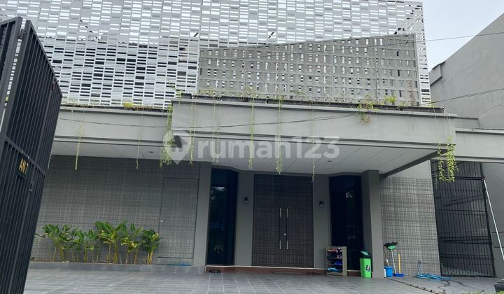 Rumah 2 Lantai Satelit Surabaya Barat Full Marmer Baru Siap Huni 2