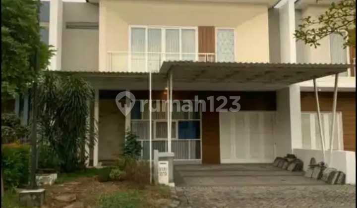 Rumah 2 Lantai Royal Residence Furnished Dekat Unesa Pakuwon Mall