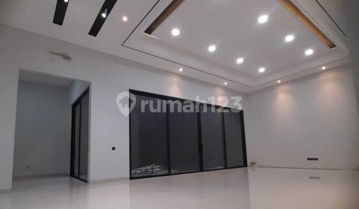 Rumah Minimalis Modern High Spec Citraland Utama Hadap Timur