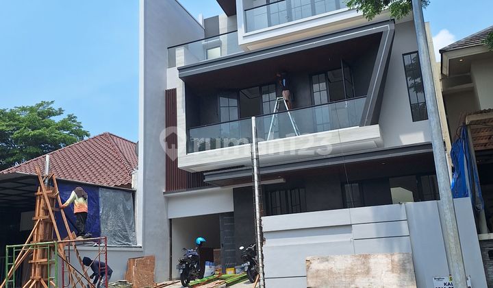 Rumah 3 Lantai Alam Hijau Citraland Dekat Kampus Ciputra Hospital