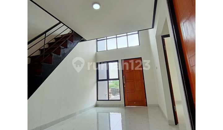 2-Story House with Mezzanine No Down Payment