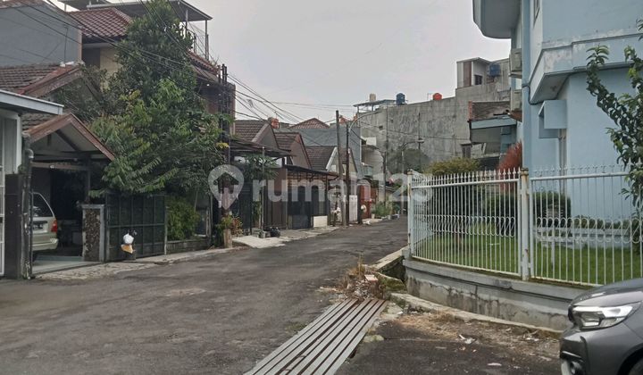 Affordable Good House For Investment Location In Astanaanyar 2