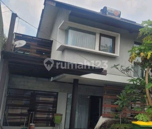 Rumah Minimalis 2 Lantai Dalam Komplek Di Cimahi Utara
