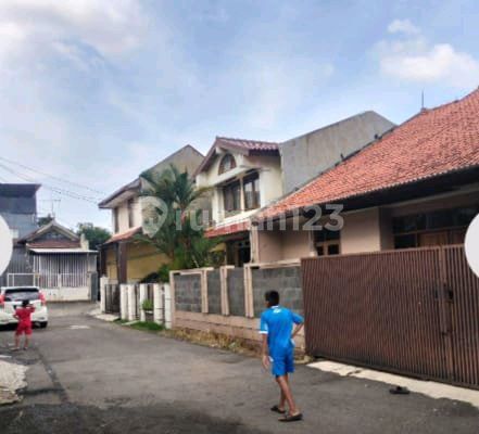 Lucky House Good Price Strategic Location In Regol 2