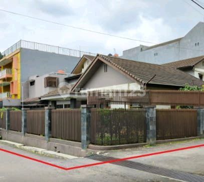 Rumah Hoki Dalam Komplek Tubagus Ismail Di Coblong Rumah Hoki Dalam Komplek Tubagus Ismail Di Coblong