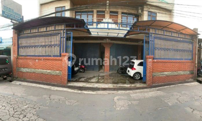 Rumah Bagus Lokasi Strategis Mainroad di Babakanciparay