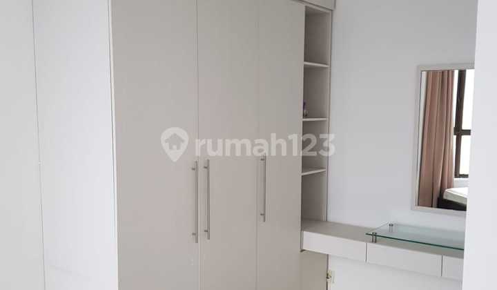 For Rent Fast Apartments Taman Rasuna Tower Front Middle Floor Furnished in Kuningan South Jakarta 2