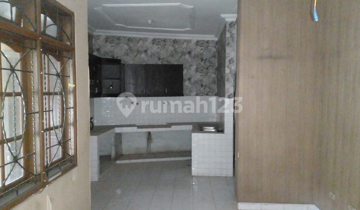 Dijual Rumah Dipamulang, Tangerang Selatan 2