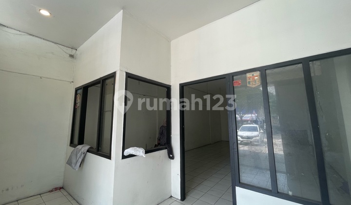 Dijual Ruko Dibawah NJOP. Bagus dan Strategis. di Jalan Raya Dijual Ruko Dibawah NJOP. Bagus dan Strategis. di Jalan Raya