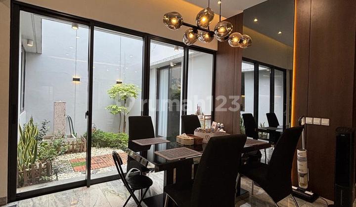 Beautiful House Ready to Occupy for Sale in BSD, South Tangerang 2