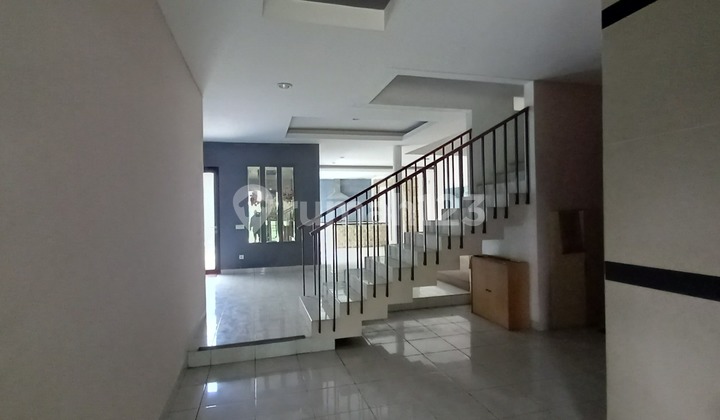 Dijual Rumah di The Green Bsd, Siap Huni, Tangerang Selatan