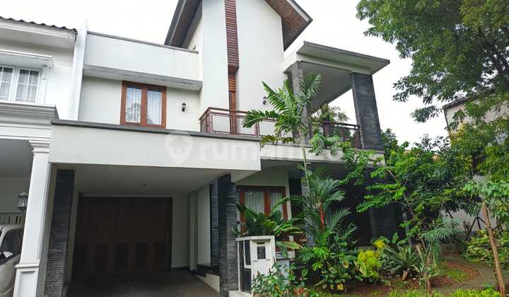 Rumah Mewah 2 Lantai - Kebayoran Village, Bintaro - LT 476 M² + Kolam Renang Rumah Mewah 2 Lantai - Kebayoran Village, Bintaro - LT 476 M² + Kolam Renang