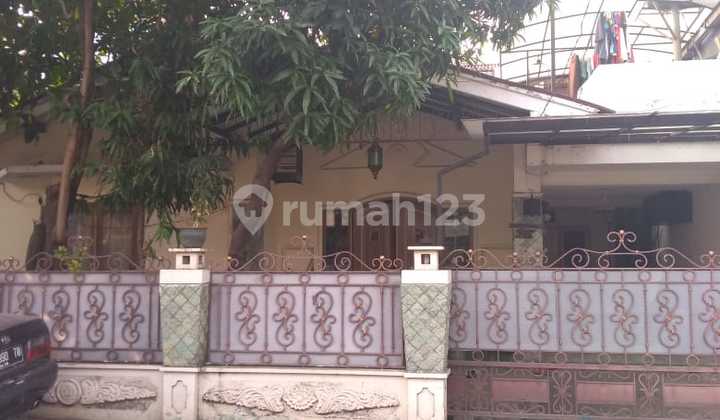 House for Sale 2 Floors, Tebet, Wide Road
