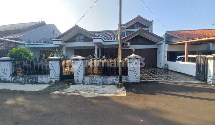 Rumah 2 Lantai Luas Tanah 370 di Jl Komplek Dosen Ui Cireundeu, Ciputat, Tangerang 1