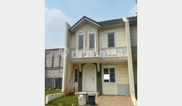 Dijual Cepat Rumah 2 Lantai di Azzura, Vanya Park Bsd Tangerang Selatan Dijual Cepat Rumah 2 Lantai di Azzura, Vanya Park Bsd Tangerang Selatan