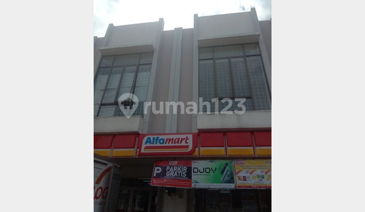 Ruko Anniva Gandeng Already Has Alfamart Business in Gading Serpong, Tangerang Ruko Anniva Gandeng Already Has Alfamart Business in Gading Serpong, Tangerang