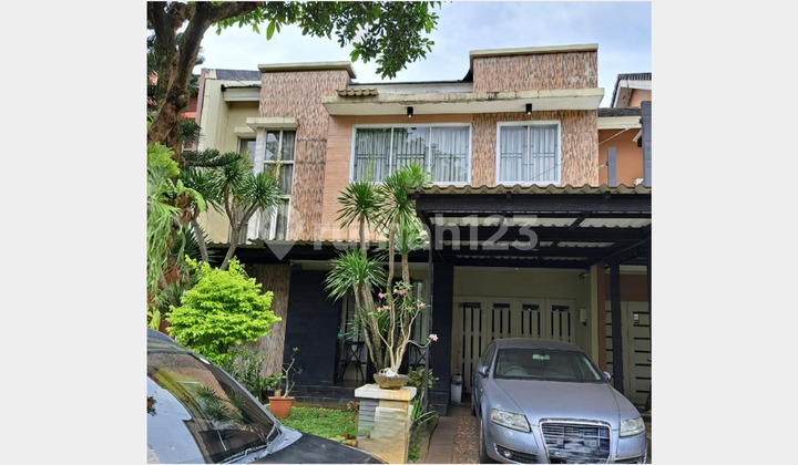 Dijual Cepat Rumah 2 Lantai, Turun Harga, Asri, Nyaman di Delatinos Bsd